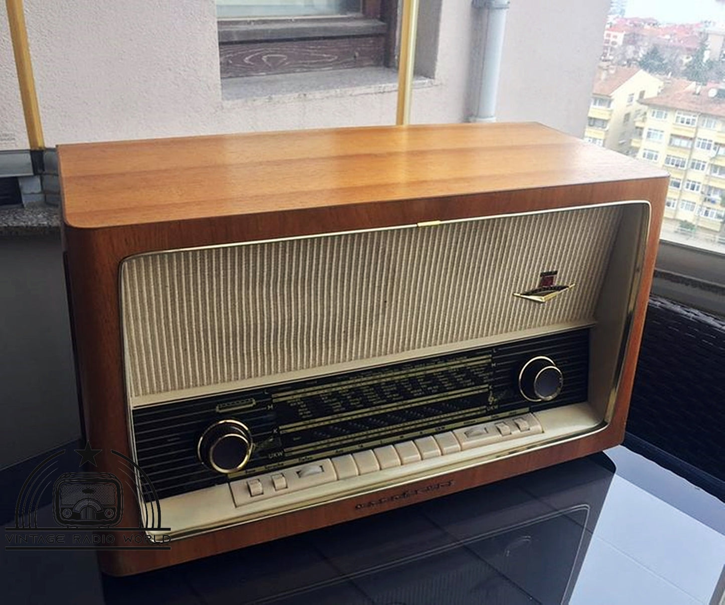 Nordmende Rigoletto Hİ-Fİ - Vintage Radio with Lamp Feature - For Sale