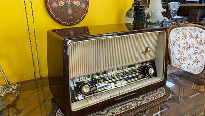 Nordmende Radio - Vintage with Lamp Feature - For Sale