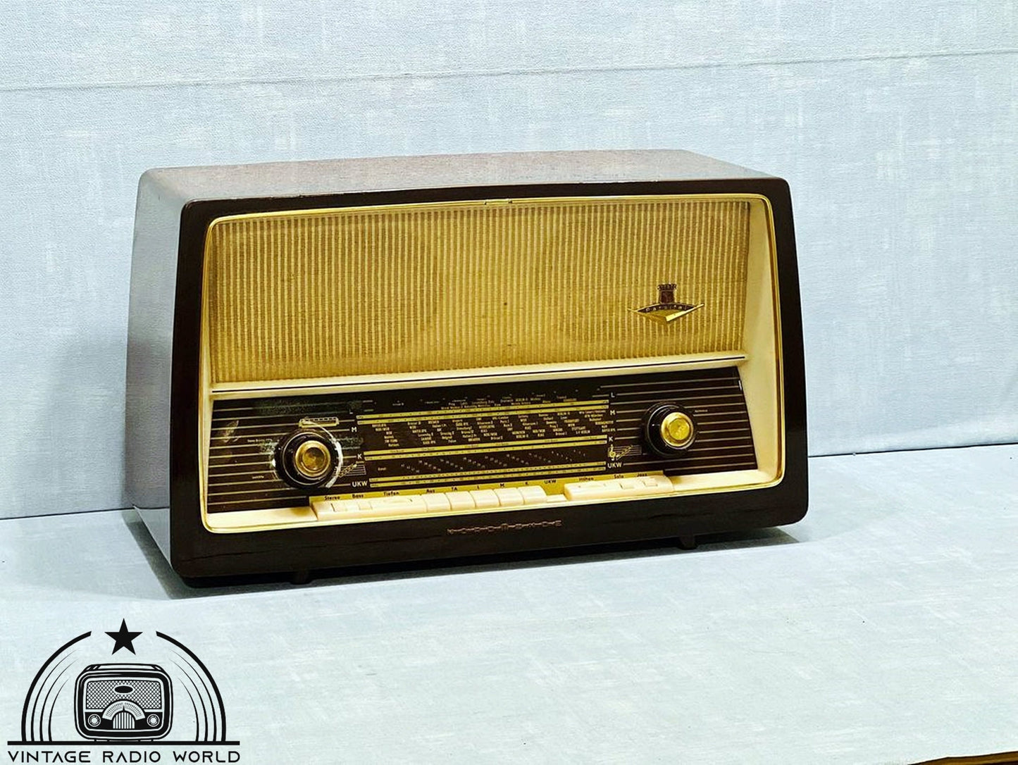 Nordmende Parsıfal Stereo Radio: Antique Elegance with Superior Stereo Sound