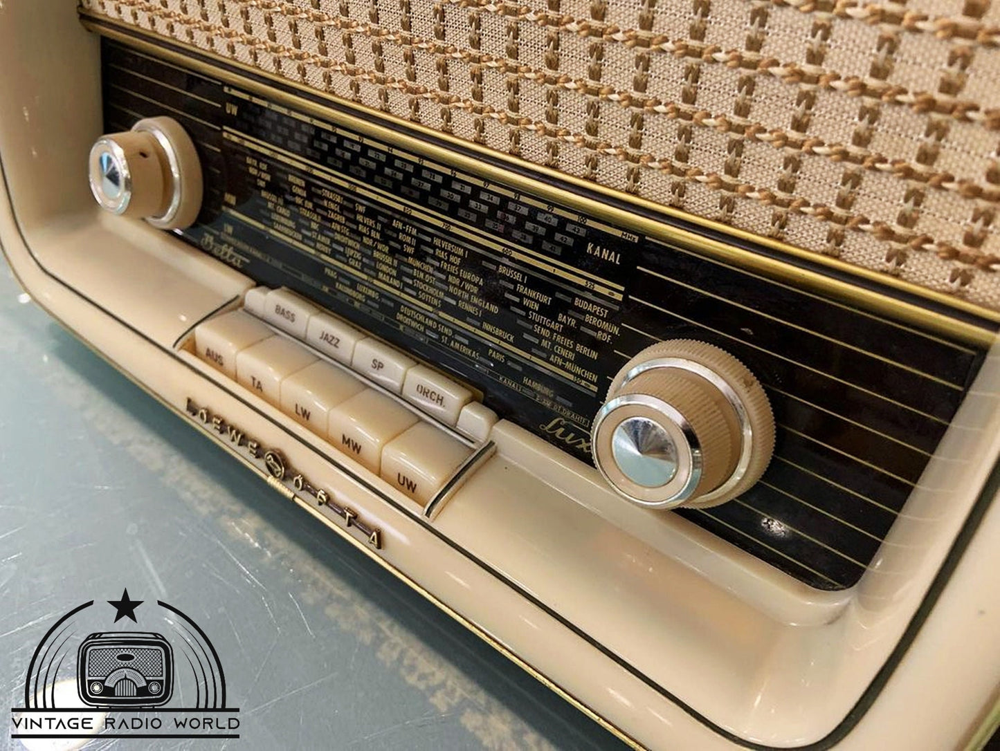 Loewe Opta Bella | Vintage Radio | Original Old Radio | Radio | Lamp Radio | Loewe Opta Bella FM Radio