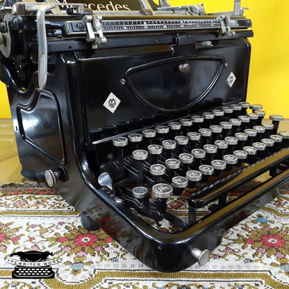 Mercedes Black Typewriter | Error-free Typewriter | Mercedes Typewriter | Favorit Typewriter,typewriter working