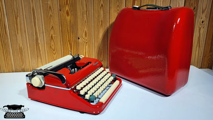 Olympia Monica Red Typewriter | Typewriter like New | Premium Typewriter,typewriter working