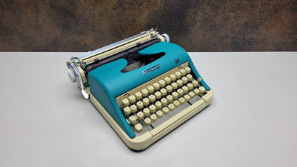 Torpedo Q Typewriter - Embrace Nostalgia with this Antique Beauty - Fully Functional Working Typewriter!