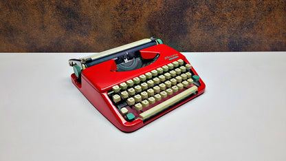 Vintage Olympia Splendid 33 Red Typewriter - Retro Mechanical Collectible for Office Decor - Industrial Steampunk - Steampunk decor