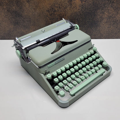 Hermes 2000 Typewriter | Full Original Typewriter | Typewriter b 1965