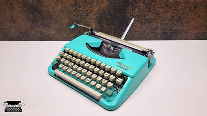 Vintage Olympia Splendid 33/66 Turquoise Typewriter, Retro Mechanical Collectible for Office Decor, Industrial Steampunk,Steampunk decor