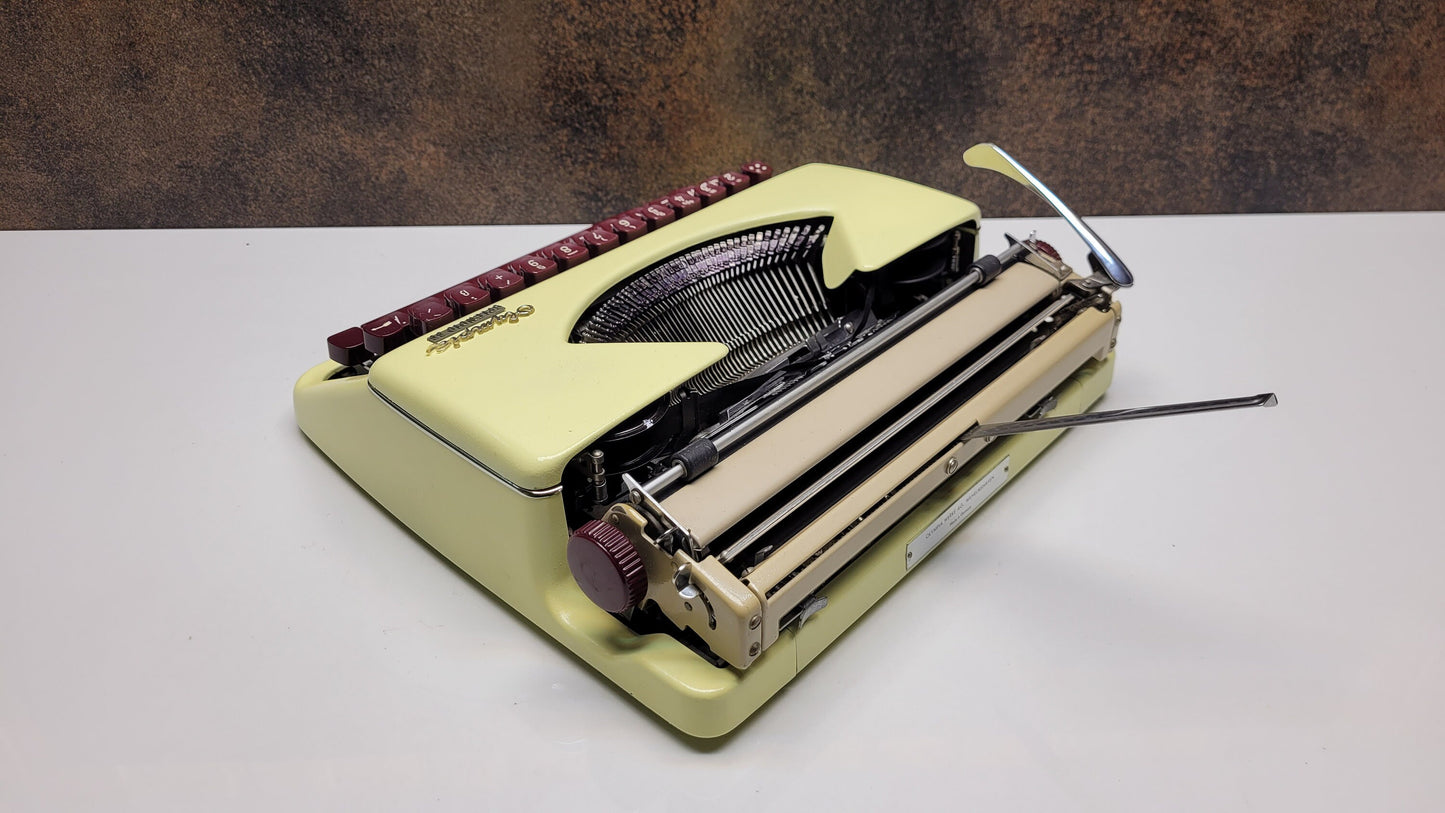 Antique Olympia Splendid 33/66 Beige Typewriter with Matching Case | Rare Mechanical Keyboard for Writers and Collectors