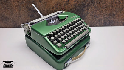 Vintage Olympia Splendid 33/66 Crystal Green Typewriter - A Classic Tool for Typing Enthusiasts and Analog Technology Fans