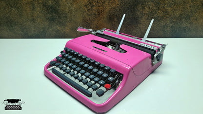 Fuchsia Olivetti Typewriter - Like New, Working and Serviced - Perfect for Writers and Collectors,typewriter working