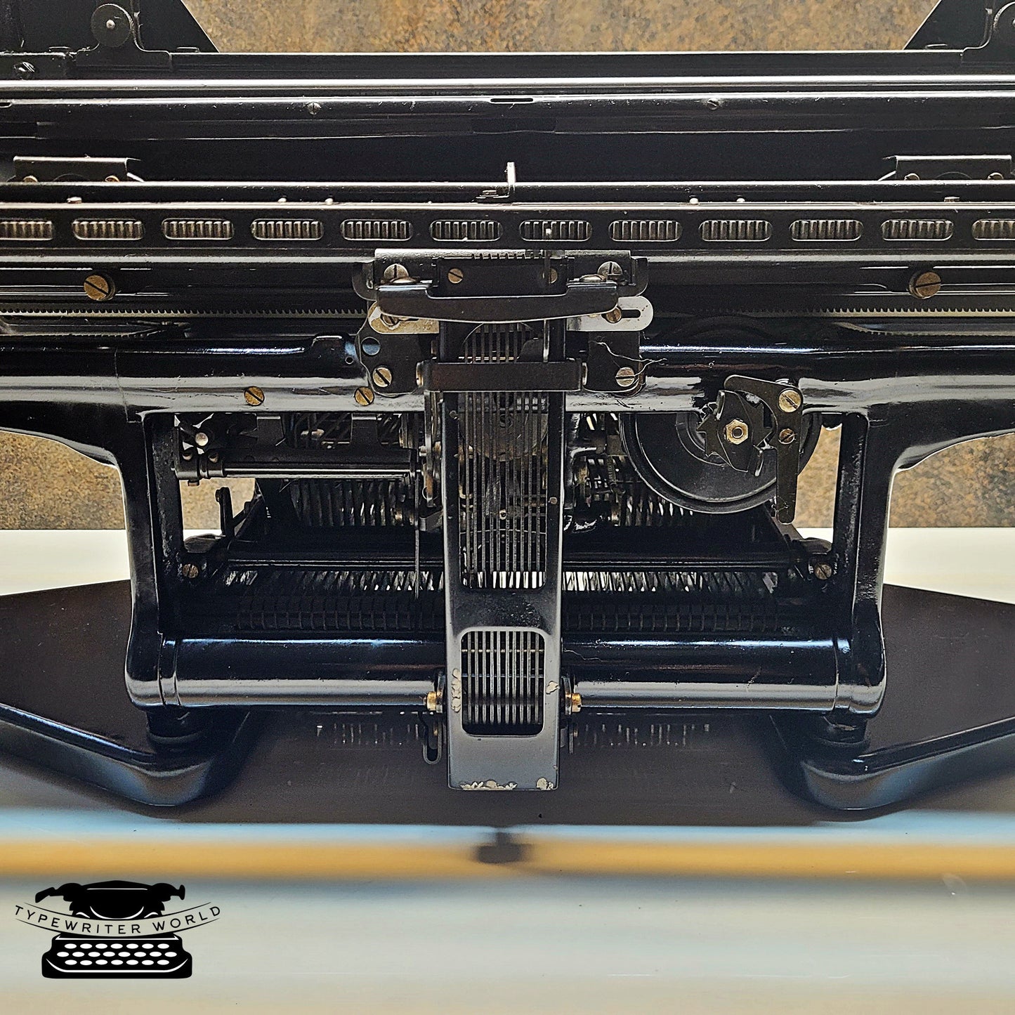 Vintage Continental Rapidus Typewriter - Rare Collectible Model   Serial Number : 933386
