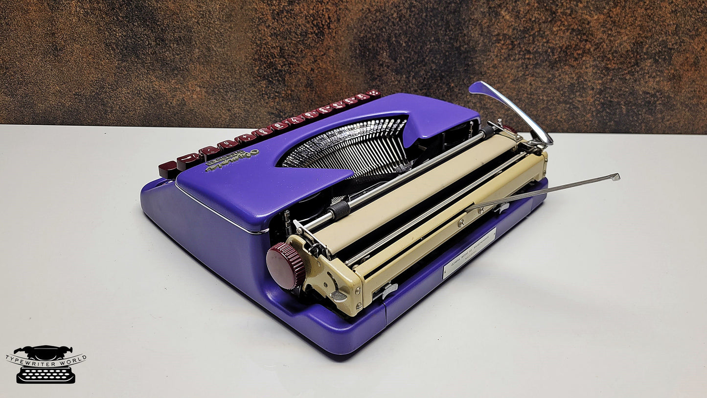 Olympia Splendid 33/66 Portable Typewriter in Purple with Matching Case | German-Made Retro Writing Tool | Vintage Gift | Gift |Special Type