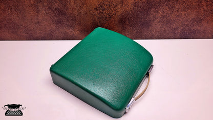 Vintage Olympia Splendid 33/66 Matte Green Typewriter - The Perfect Gift for Writers, Collectors, and Office Enthusiasts