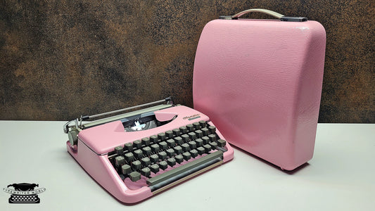 Olympia Splendid 33/66 Ice Pink Typewriter - A Writing Tool for Journalists and Archivists An Iconic Piece of Office Decor for Collectors