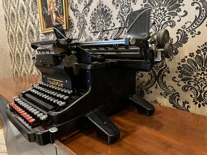 Taylorix Typewriter  | Antique Typewriter | Working Typewriter | Working Perfectly,typewriter working