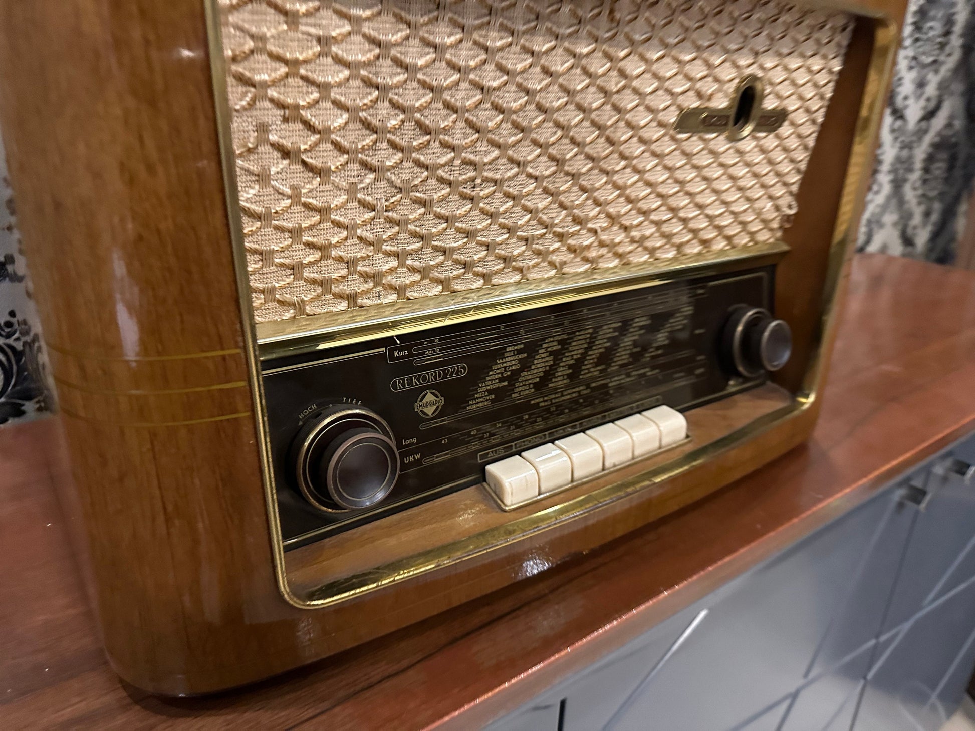 Germany Rekord 225 Lamp Radio With RECORD | Vintage Radio | Orjinal Old Radio | Radio | Lamp Radio