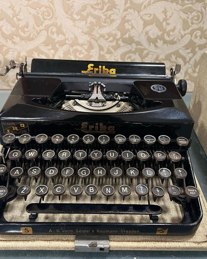 Special Erika Typewriter, QWERTY Typewriter,typewriter working
