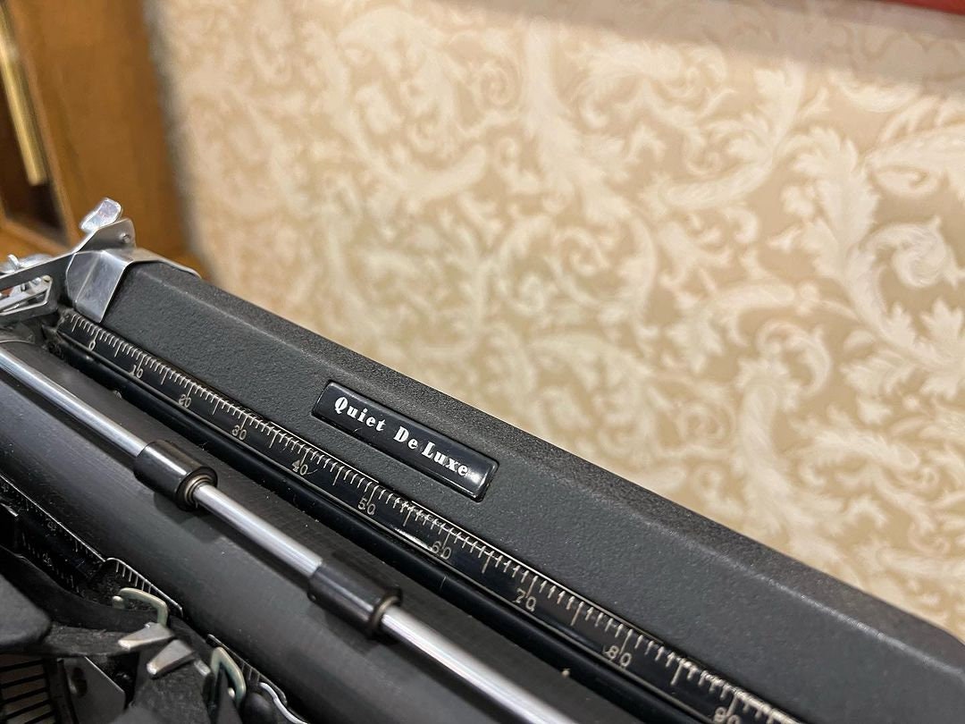 1946 Black Royal Quiet Deluxe Typewriter | Timeless Elegance for Your Workspace