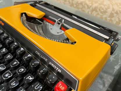 Brother De Luxe 250 TR Typewriter - The Perfect Gift for Paramedics and Loved Ones